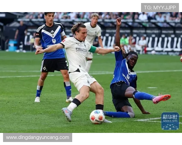 德甲首轮精彩纷呈 多支强队争夺首胜 结果引发热议 德甲首轮精彩纷呈 多支强队争夺首胜 结果引发热议