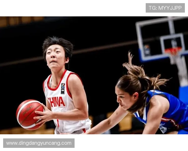 中国篮球队力克菲律宾晋级亚洲杯四强 八一队老将崭露锋芒带队迎接挑战